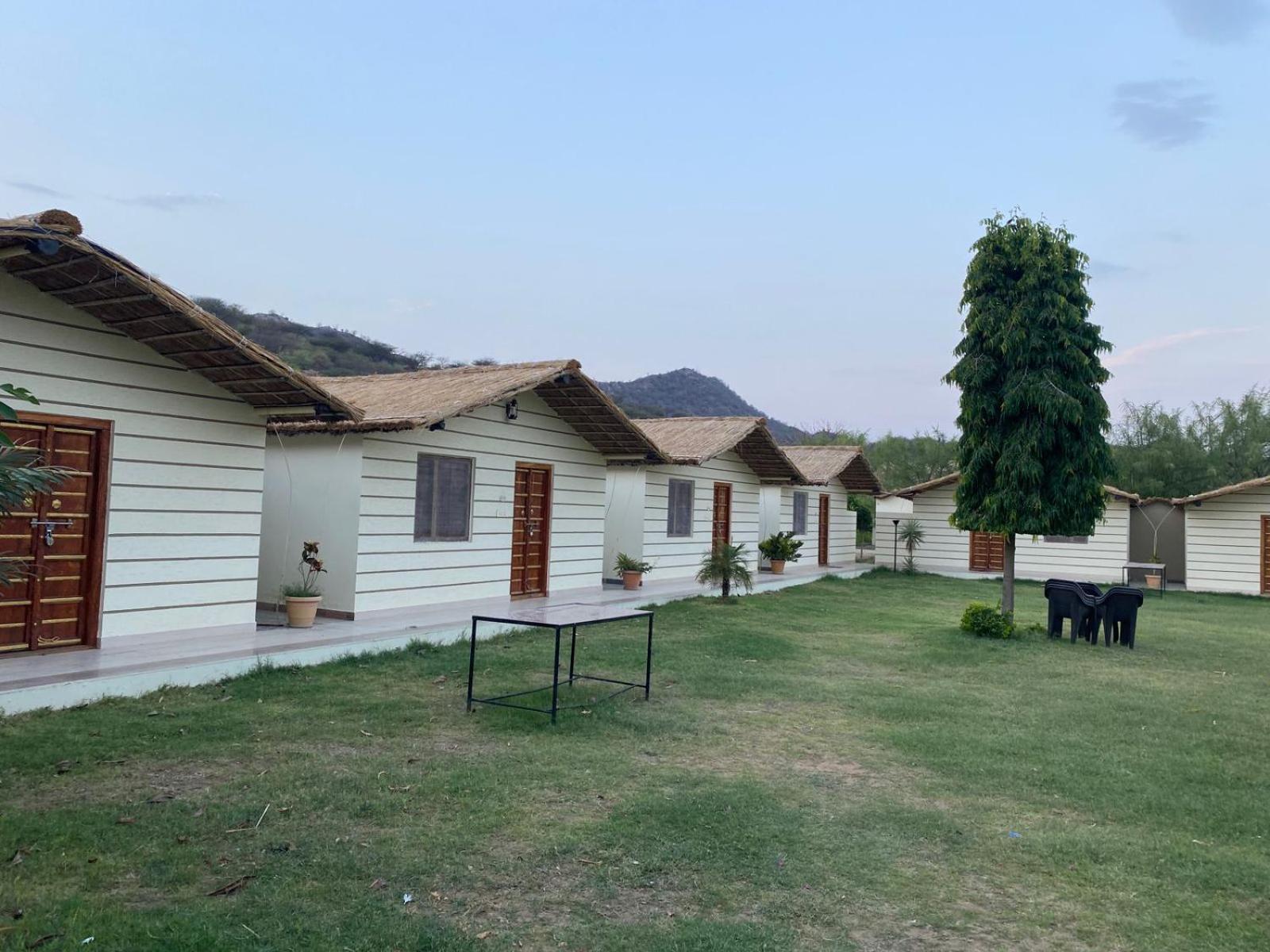 Amar Bagh Resort Pushkar Buitenkant foto